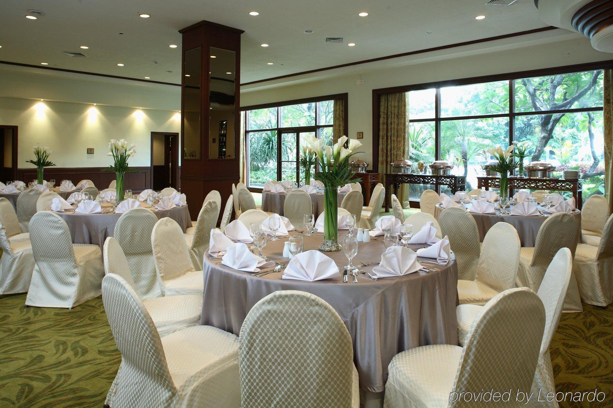 Hotel Intercontinental Manila Makati City Restauracja zdjęcie